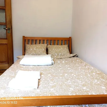 Mieszkanie 3 Pokojowe Dla Rodzin, Z Zabawkami, W Centrum Blisko Aquaparku Apartmán