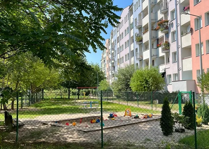 Appartement Mieszkanie 3 Pokojowe Dla Rodzin, Z Zabawkami, W Centrum Blisko Aquaparku